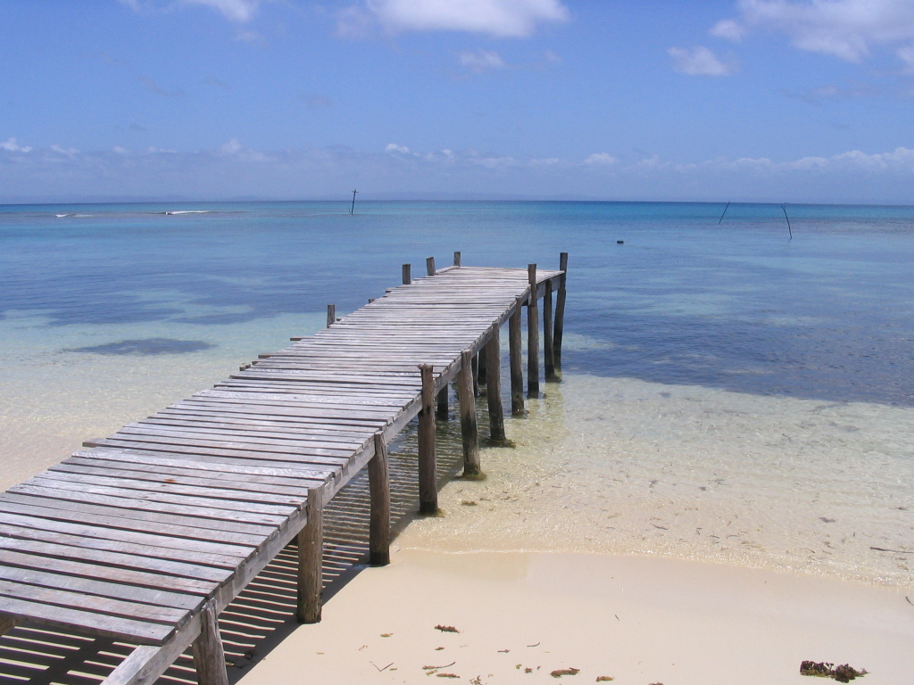 Ponton-île-Saint-Marie-Madagascar